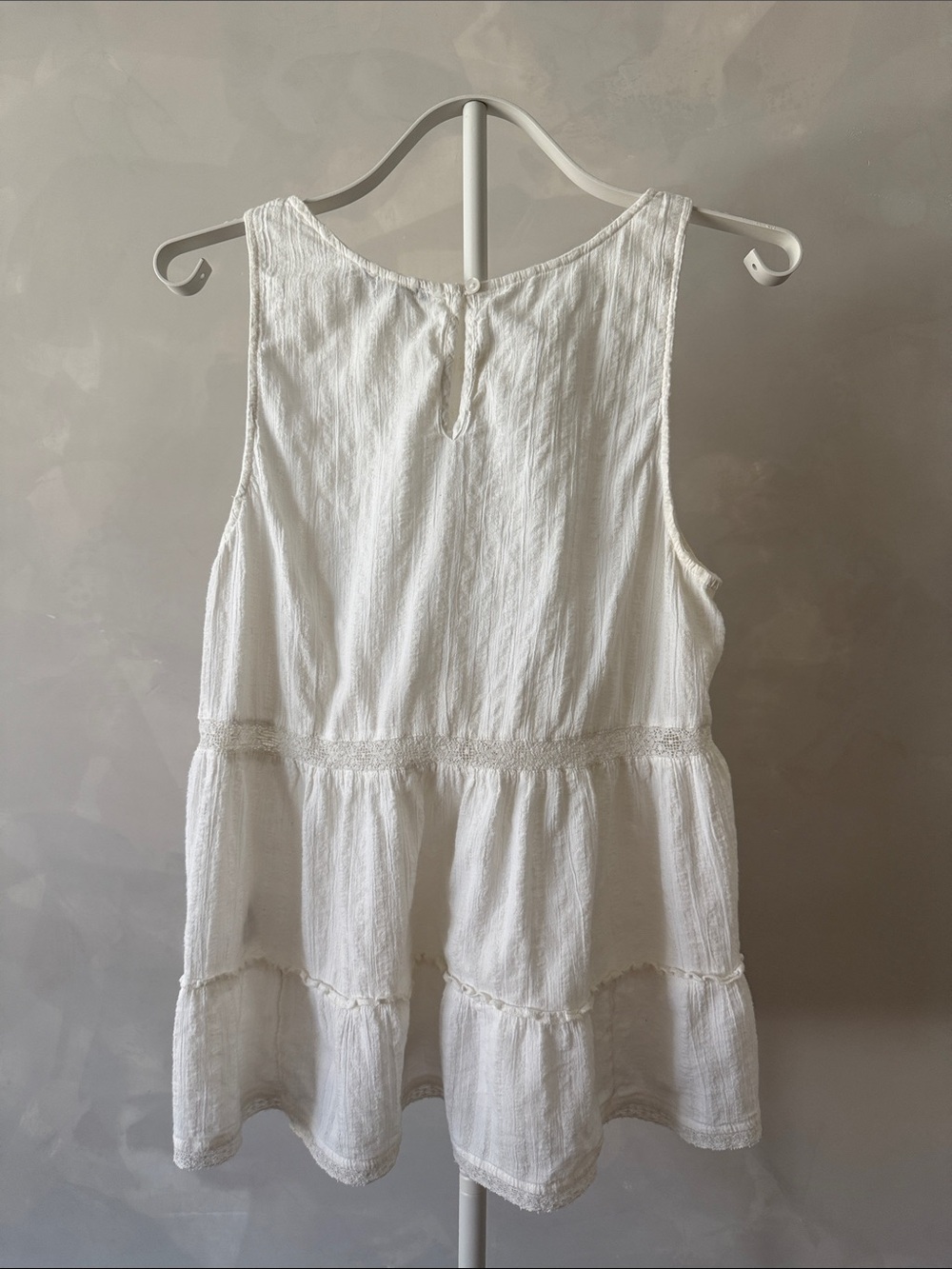AEO Embroidered Ruffle Tank | L - Picture 7 of 7
